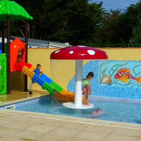 Camping La Maurie Foulerot Exteriör bild
