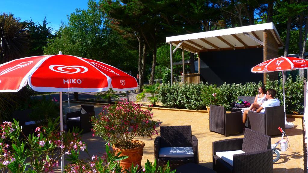 Camping La Maurie Foulerot Exteriör bild