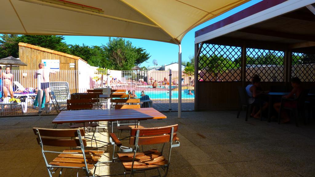 Camping La Maurie Foulerot Exteriör bild