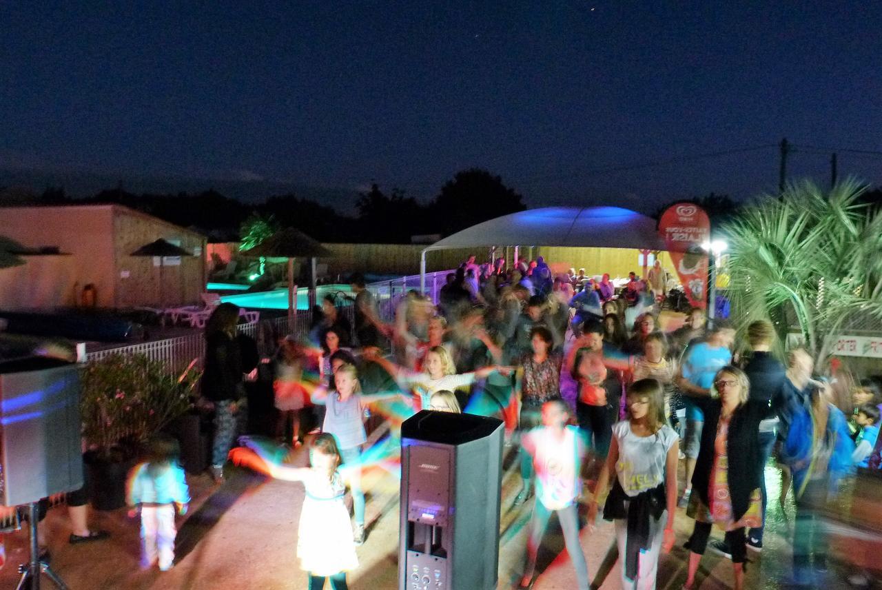 Camping La Maurie Foulerot Exteriör bild